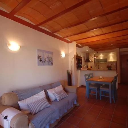 Lets Holidays Cozy Near To The Castle *