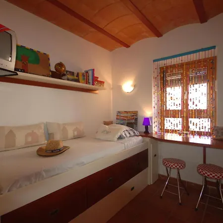 Lets Holidays Cozy Near To The Castle * توسا ذي مار