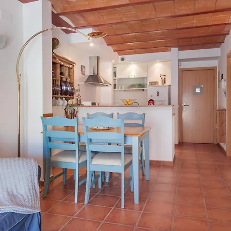 Lets Holidays Cozy Near To The Castle Appartamento Tossa de Mar