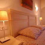 Lets Holidays Cozy Near To The Castle *